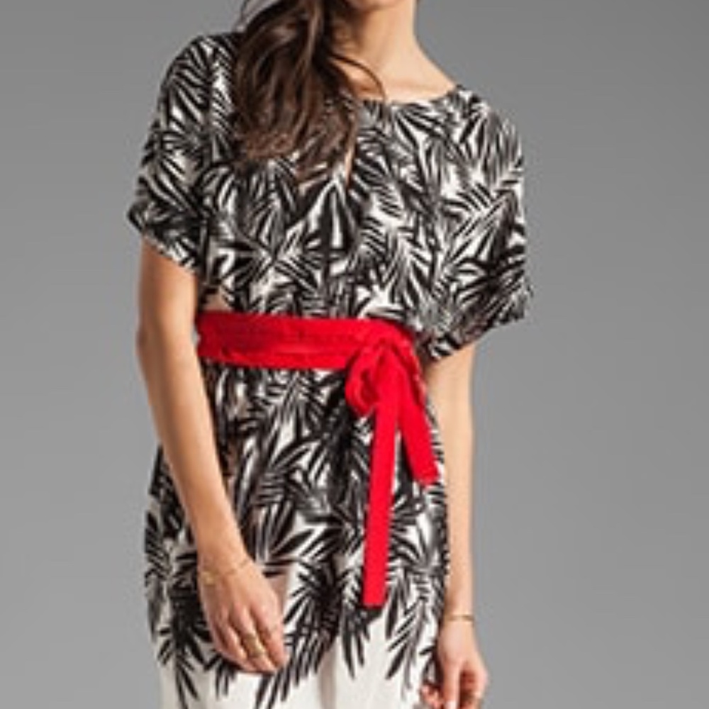 Akiki Printed mini dress in leaf shadow size XS